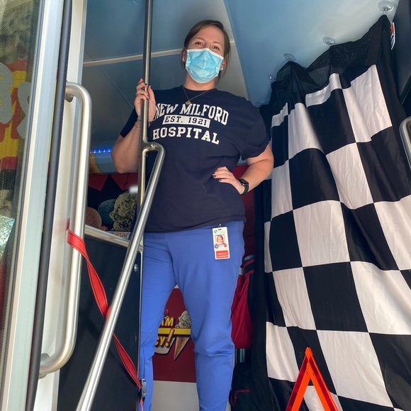 Meet your Posher, Sarah - Picture 5 of 7